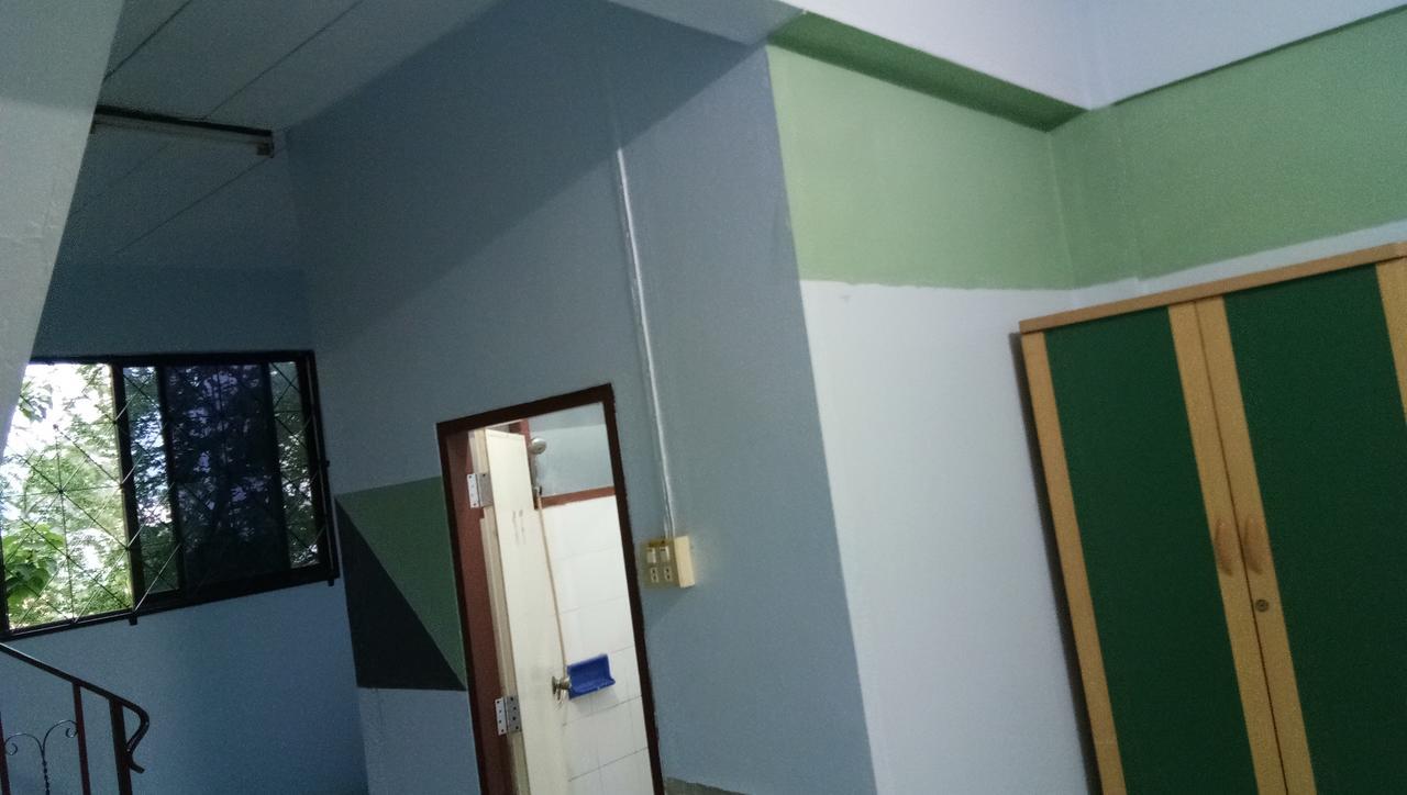 Shady's Guest house 2*